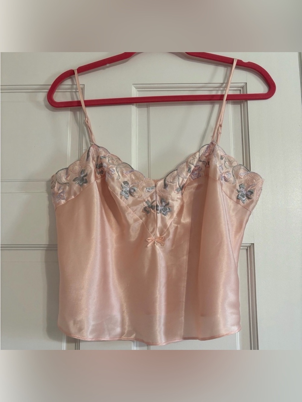 Vintage Shirley of Hollywood
Slinky Pink Embroidered Camisole Top Small